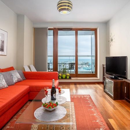 Sea Towers "Sweet Dream" Apartment Гдиня Екстериор снимка