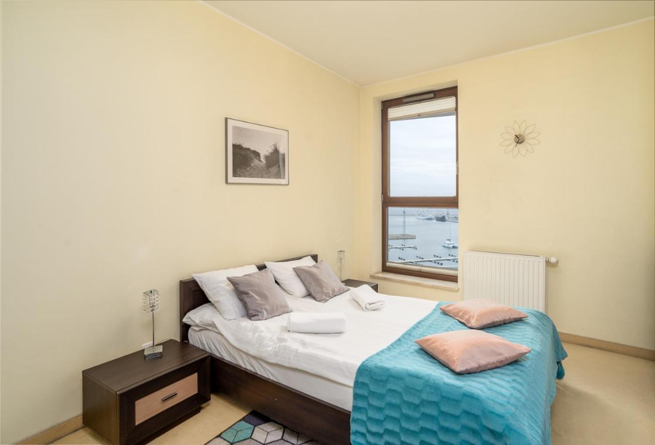 Sea Towers "Sweet Dream" Apartment Гдиня Екстериор снимка