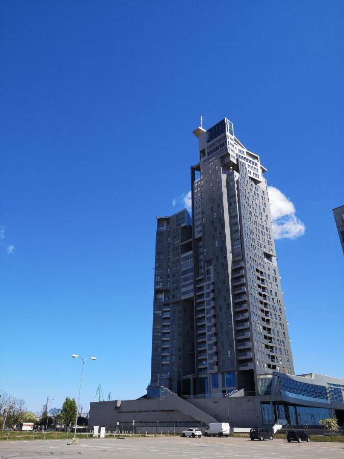 Sea Towers "Sweet Dream" Apartment Гдиня Екстериор снимка
